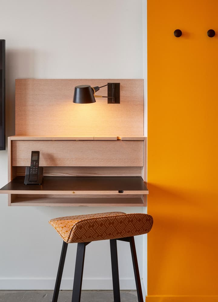 Radio Hotel