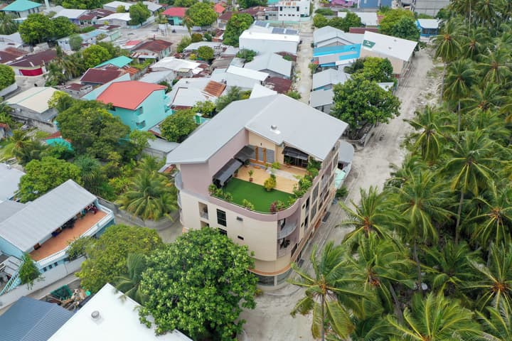 Blue Wave Guest House
