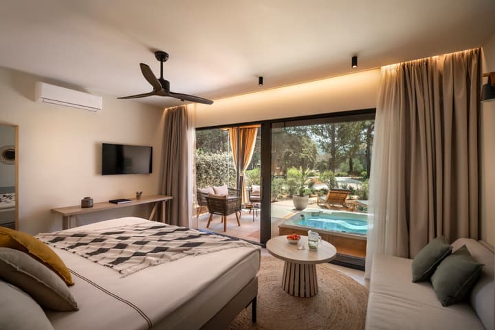 Valamar Amicor Resort