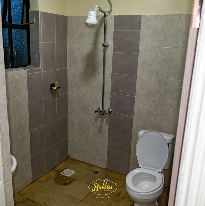 BUBBLES LODGE KINANGOP