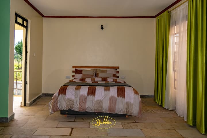BUBBLES LODGE KINANGOP