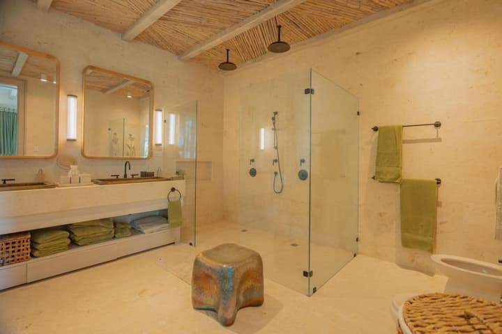 One-of-a-kind Villa With Open Spaces and Amazing Views in Luxury Beach Resort