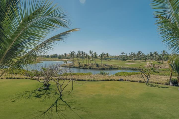 One-of-a-kind Villa With Open Spaces and Amazing Views in Luxury Beach Resort
