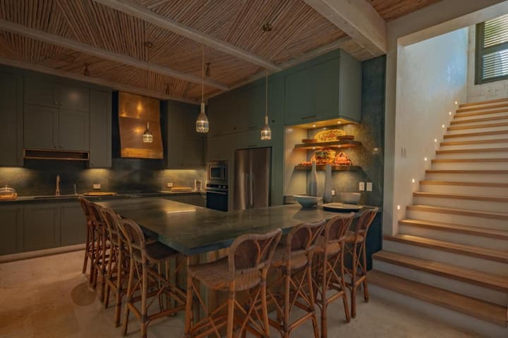 One-of-a-kind Villa With Open Spaces and Amazing Views in Luxury Beach Resort