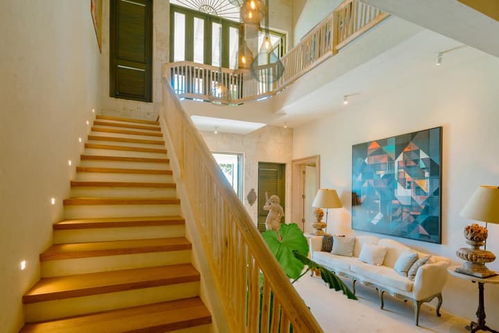 One-of-a-kind Villa With Open Spaces and Amazing Views in Luxury Beach Resort