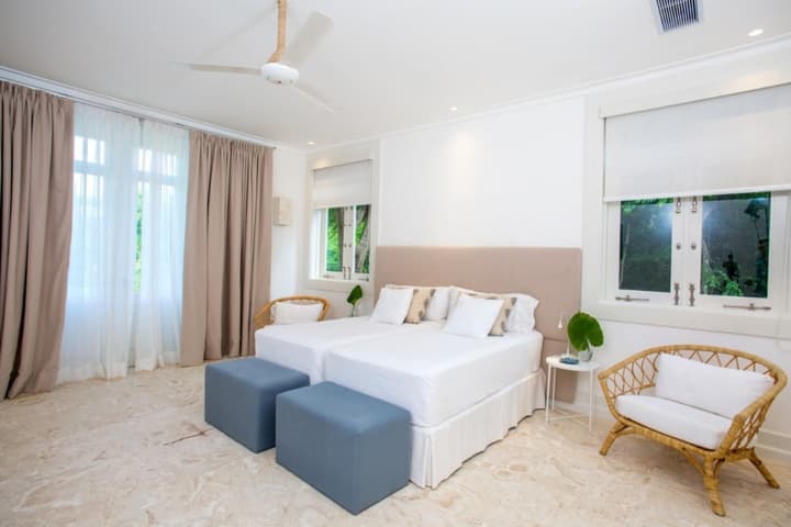 Amazing Golf Villa at Luxury Resort in Punta Cana Includes Staff Golf Carts and Bikes