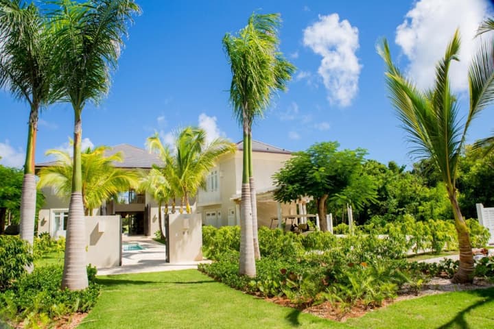Amazing Golf Villa at Luxury Resort in Punta Cana Includes Staff Golf Carts and Bikes