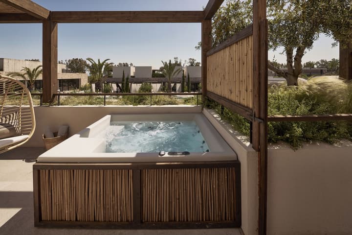 Theros All Suite Hotel - Adults Only