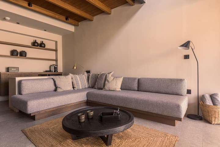 Theros All Suite Hotel - Adults Only
