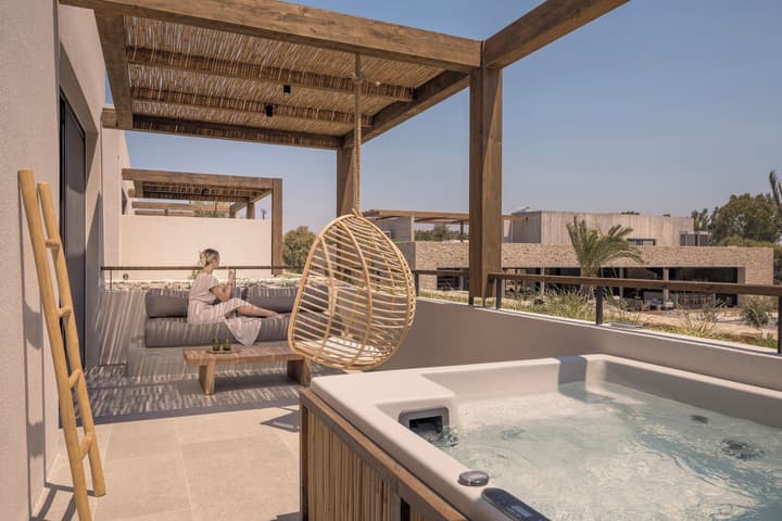 Theros All Suite Hotel - Adults Only