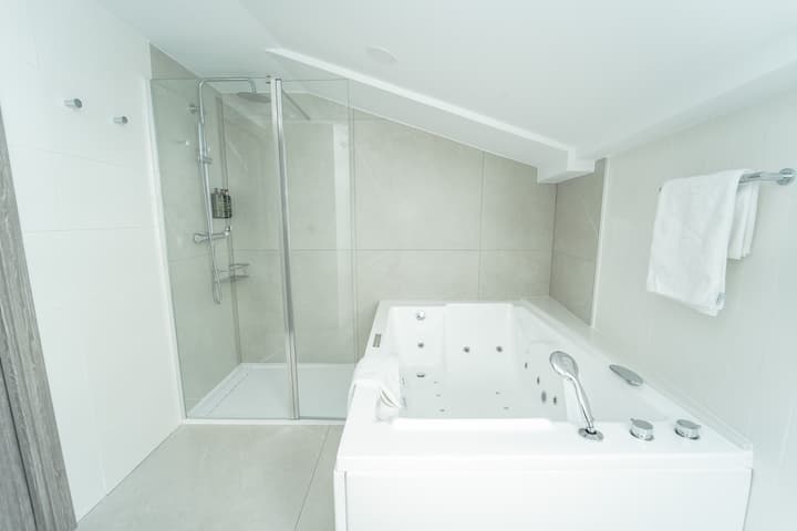Hotel Lux Melide