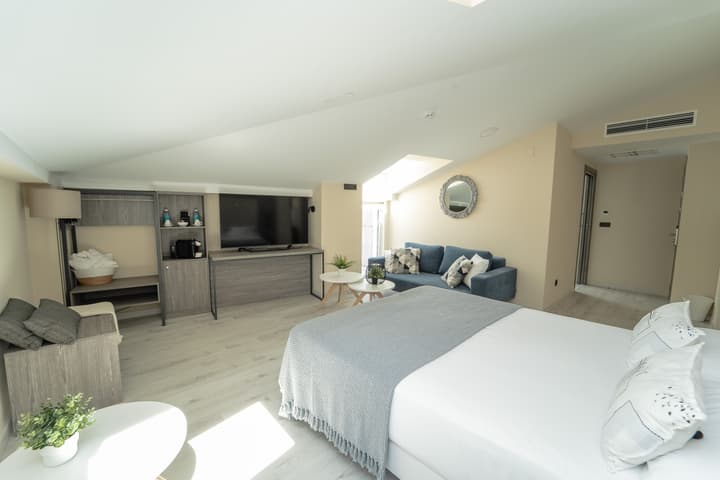 Hotel Lux Melide