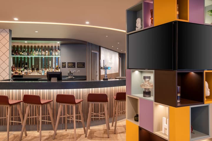 Hampton by Hilton Bath City