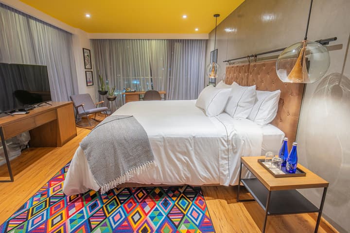 Hotel V1501