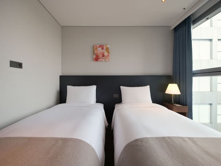 Stanford Hotel Myeongdong