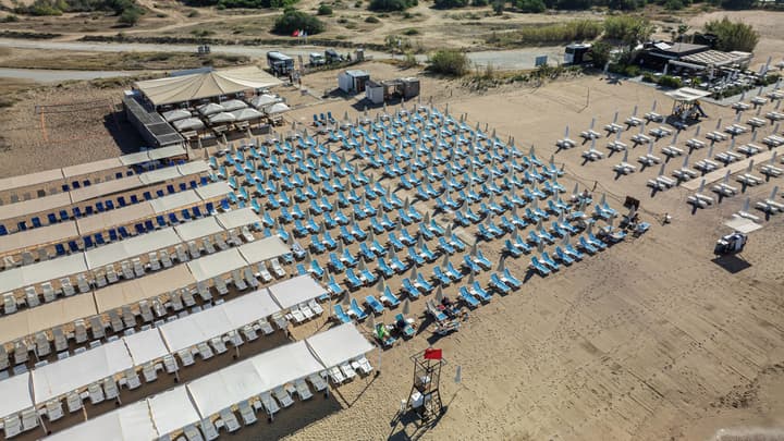 Arnor De Luxe Hotel