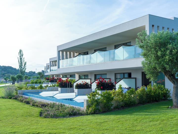 Ammoa Luxury Hotel & Spa Resort