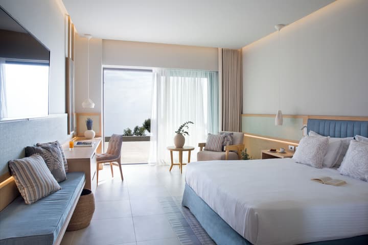 Ammoa Luxury Hotel & Spa Resort