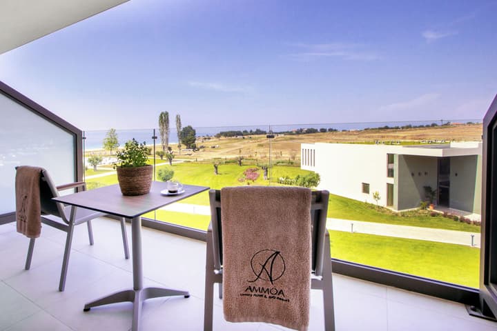 Ammoa Luxury Hotel & Spa Resort