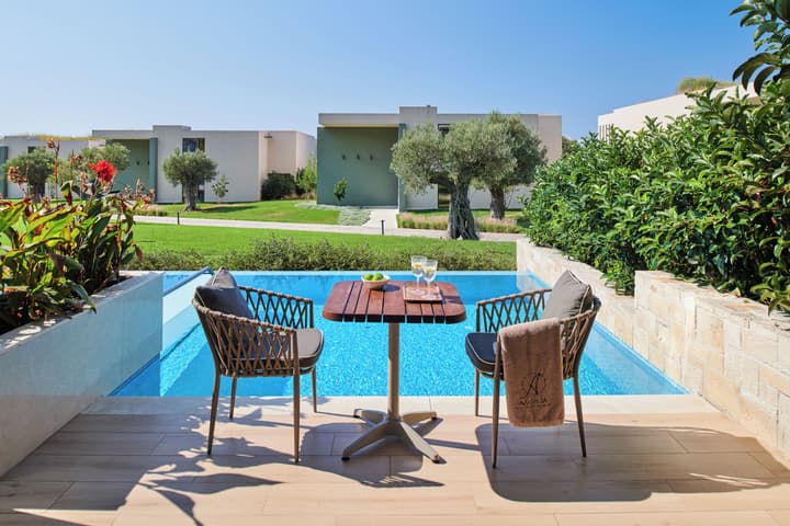 Ammoa Luxury Hotel & Spa Resort