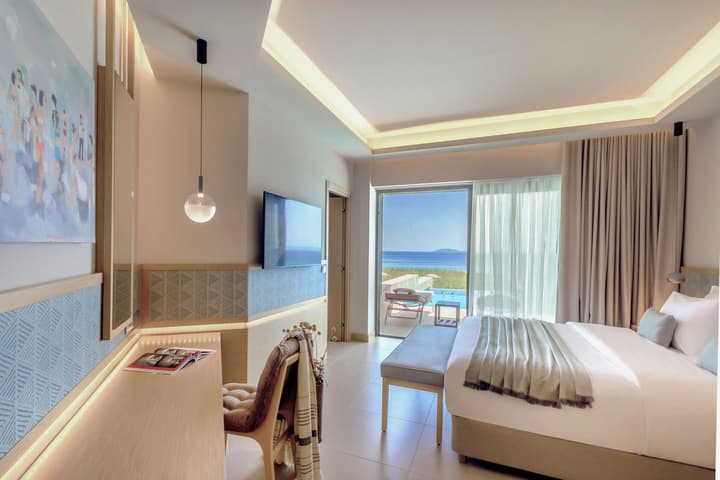 Ammoa Luxury Hotel & Spa Resort