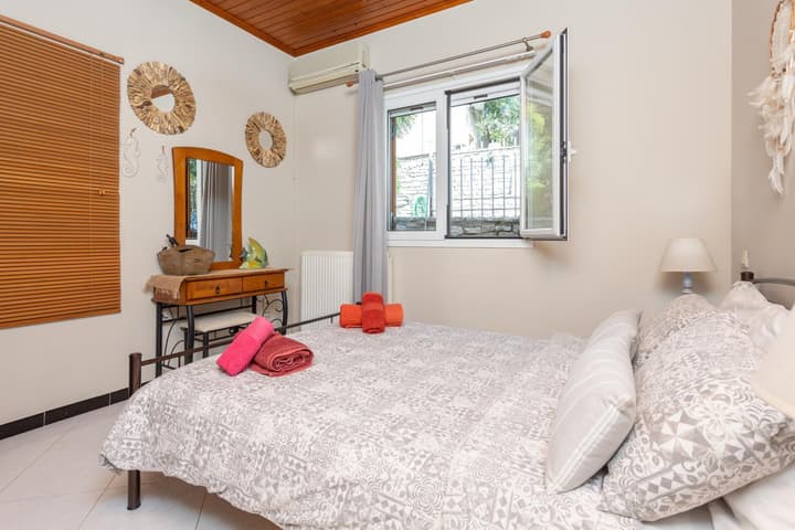 Dimitris Cottage in Apergatika