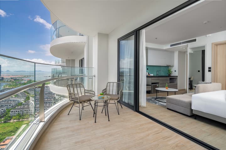 Citadines Marina Halong