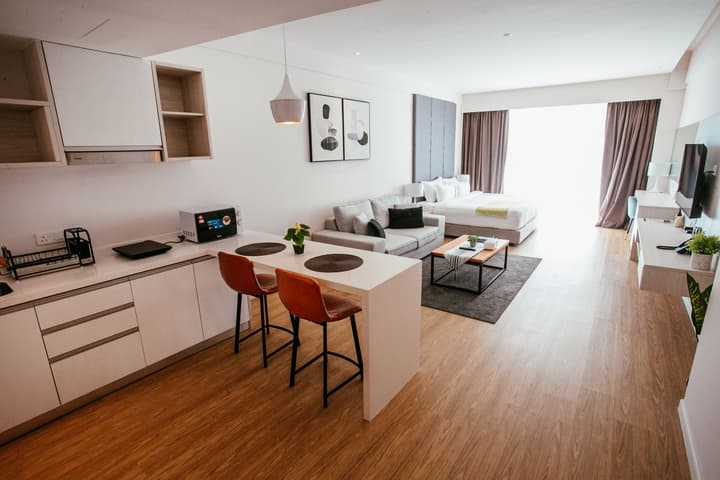 The Aru Hotel, Aru Suites by Ayuhouz