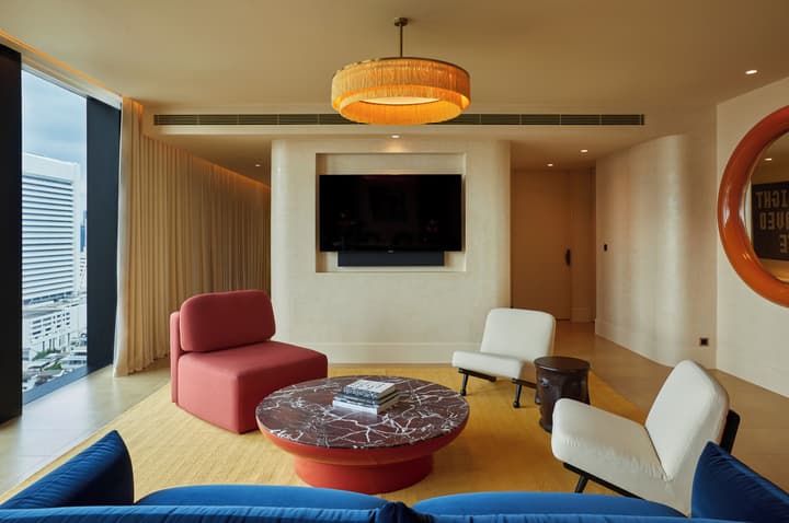 The Standard, Bangkok Mahanakhon