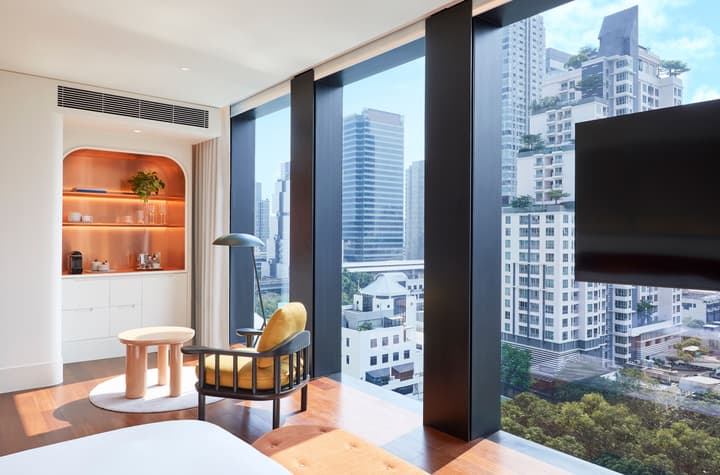 The Standard, Bangkok Mahanakhon