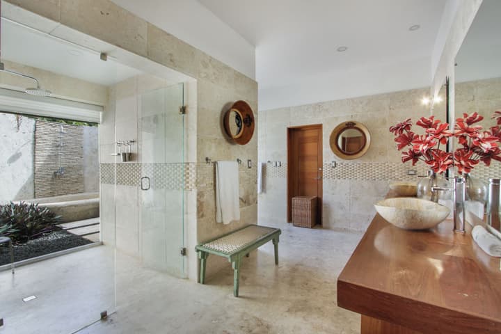 Luxurious 5-bdr villa at Casa de Campo