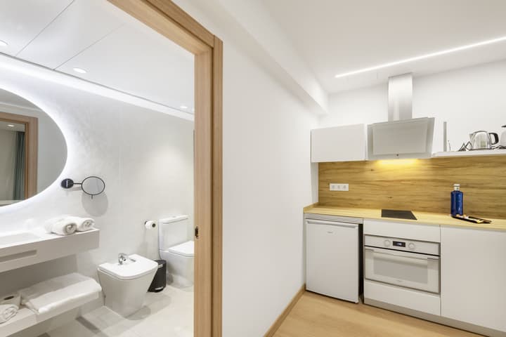 Odyssey Rooms