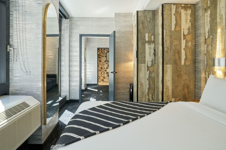 The FIDI Hotel
