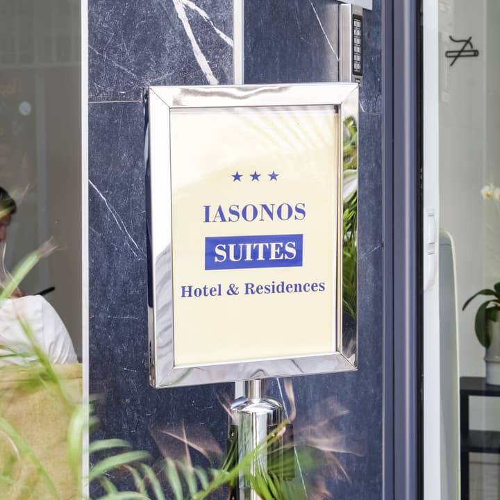 Iasonos Suites