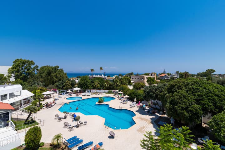 Happy Days Hotel
