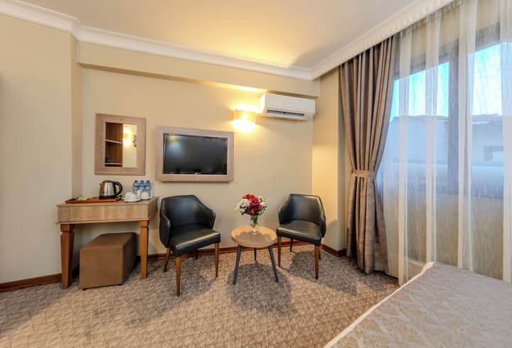 Sultan Hamit Hotel