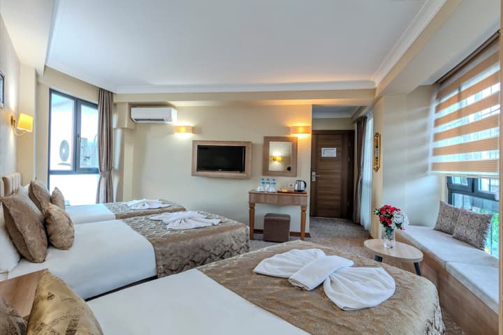 Sultan Hamit Hotel