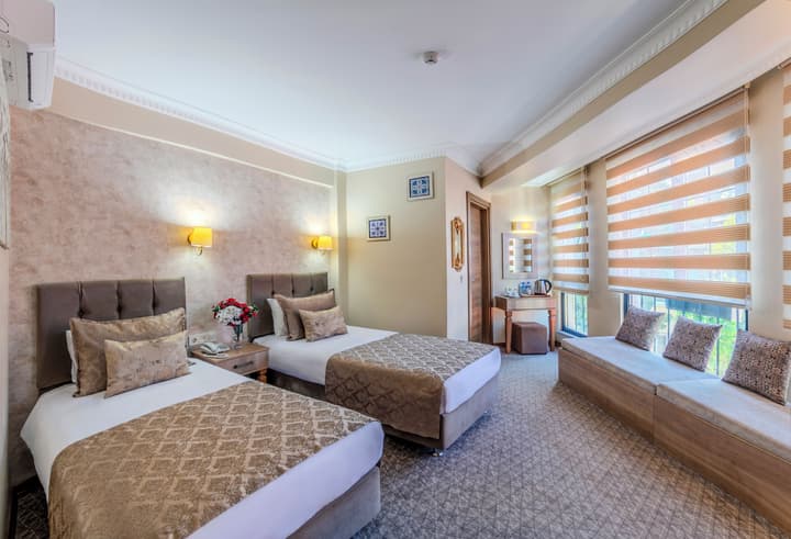 Sultan Hamit Hotel
