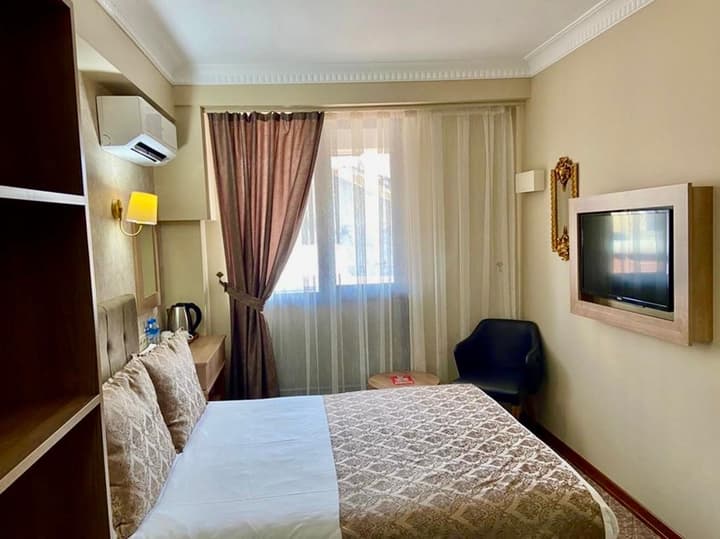 Sultan Hamit Hotel