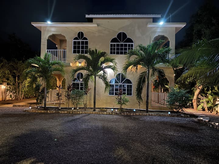 Sommerville Resorts