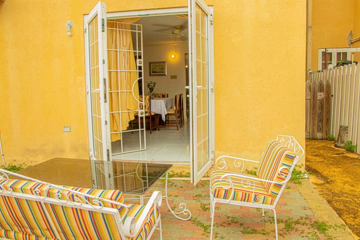 HOLIDAYS AT MANGO WALK COUNTRY CLUB