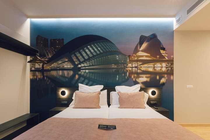 Palau Suites & Apartments