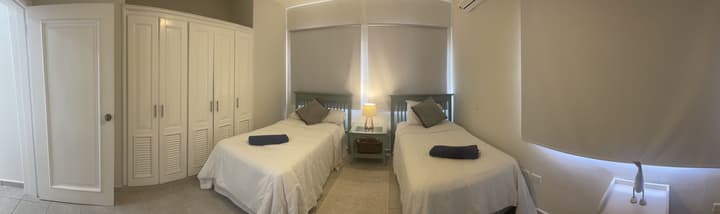 Stanza Mare Beach Front