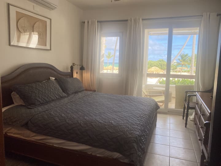 Stanza Mare Beach Front