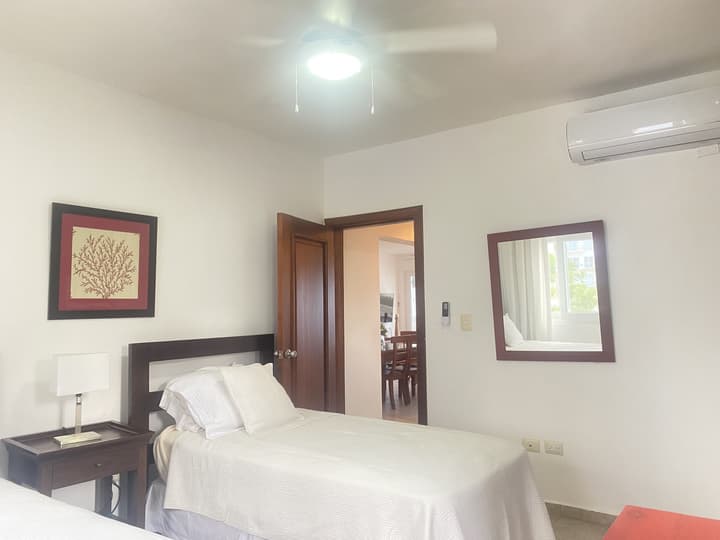 Stanza Mare Beach Front