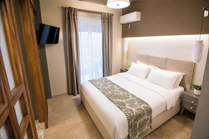 ELLE Rooms & Suites