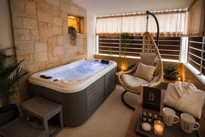 ELLE Rooms & Suites