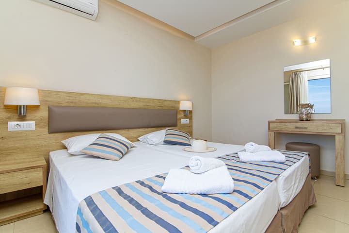 Theo Star Beach Hotel