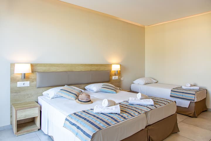 Theo Star Beach Hotel