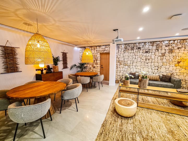 S Estancia Suites